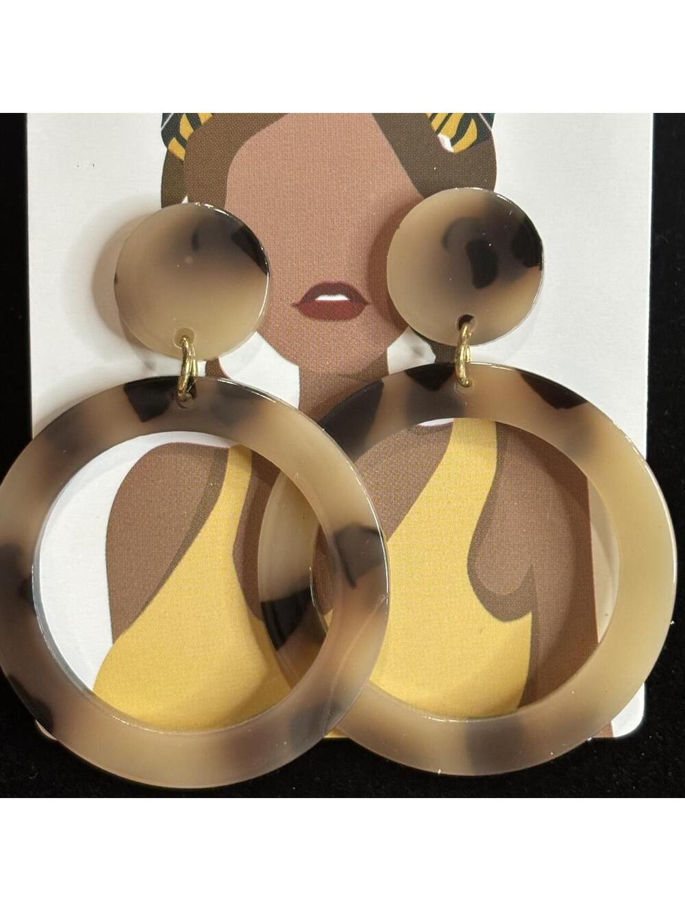 Round Hoop Drop Earrings in Tortoiseshell Pattern